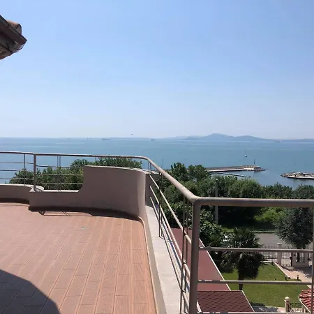 Hotel семеен хотел