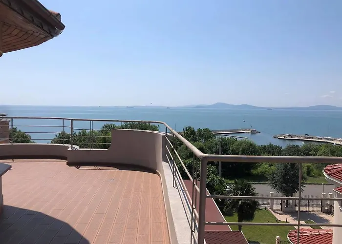 Hotel семеен хотел