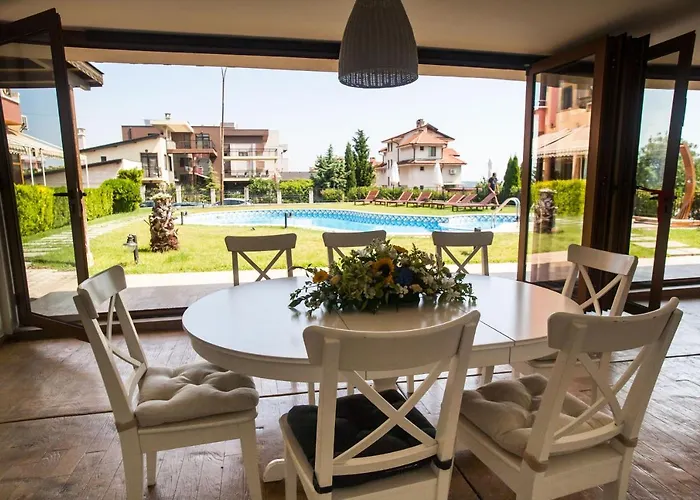 酒店 семеен хотел