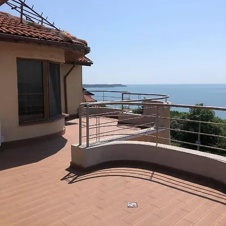 семеен хотел