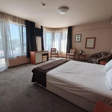 Hotel семеен хотел