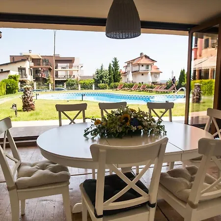 Hotel семеен хотел