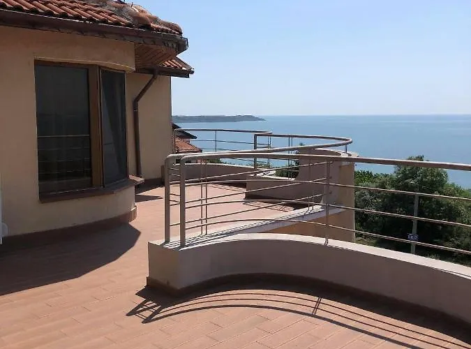 семеен хотел